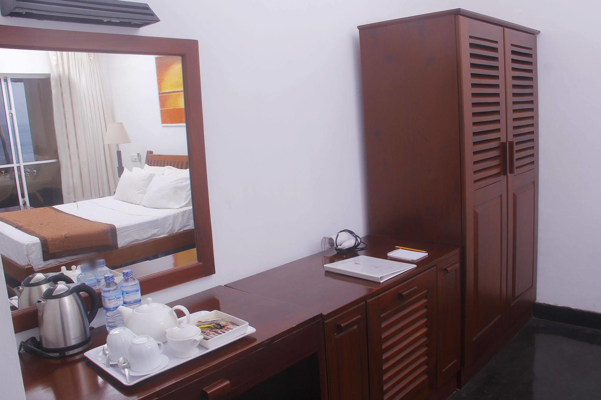 Sanmali Beach Hotel Marawila Εξωτερικό φωτογραφία